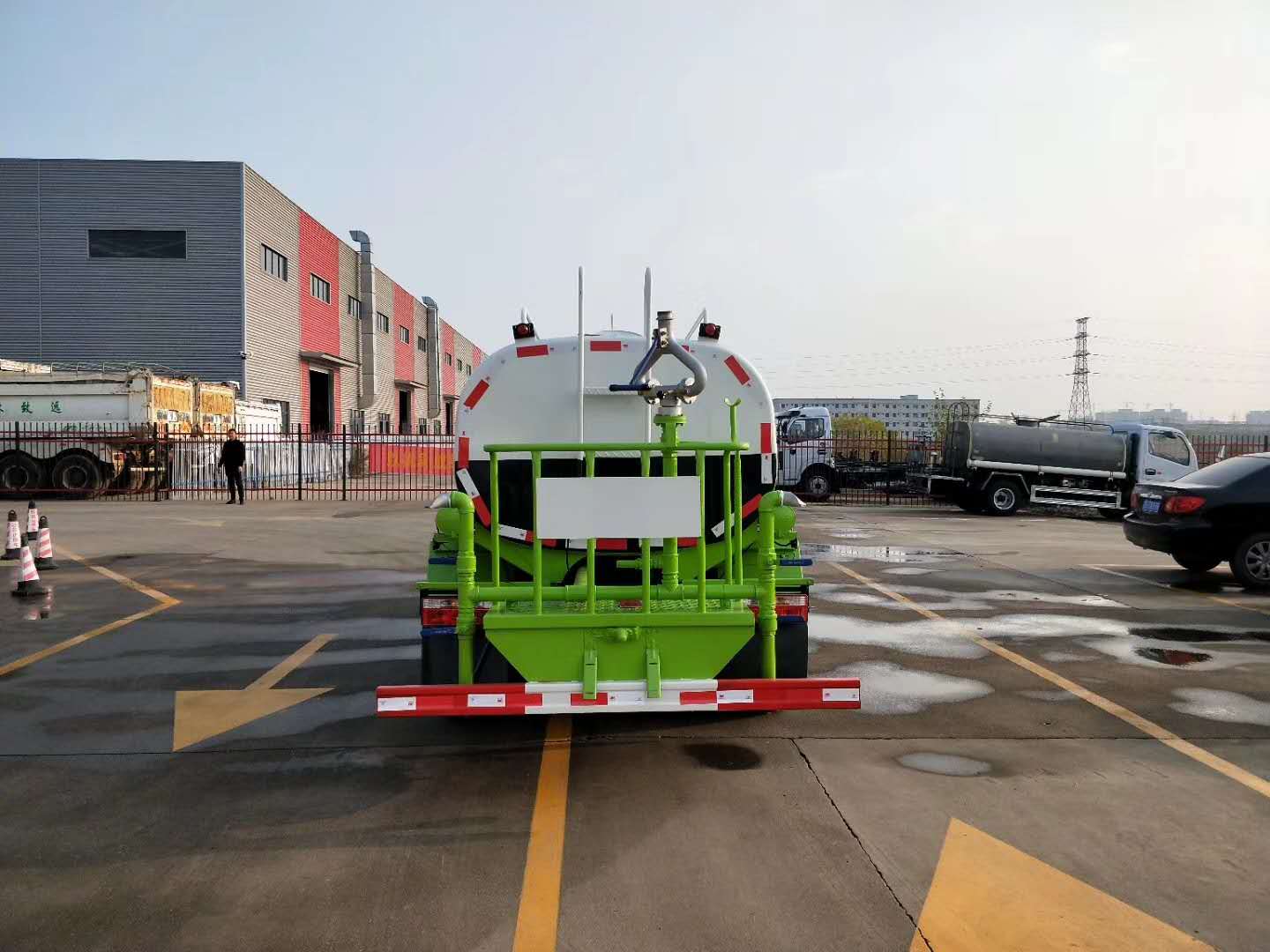 國六東風福瑞卡5噸灑水車